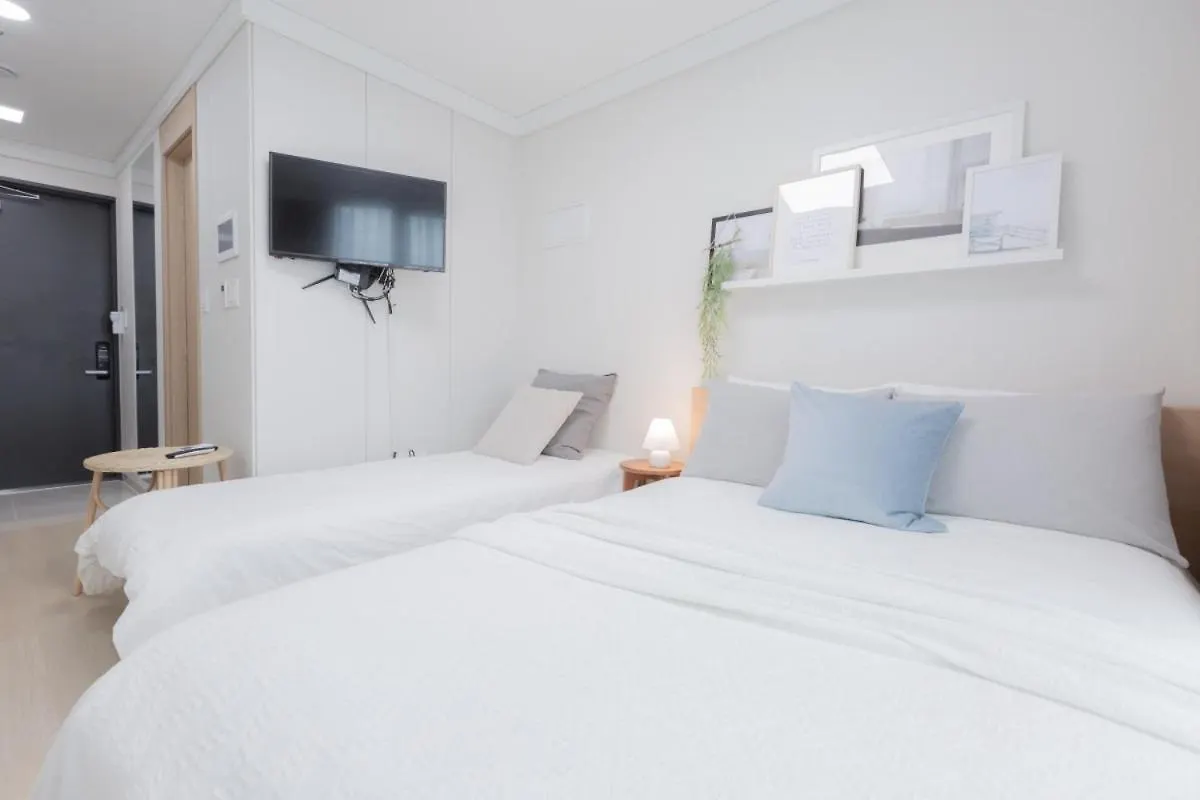 Apartment The Share Myeongdong Seoul