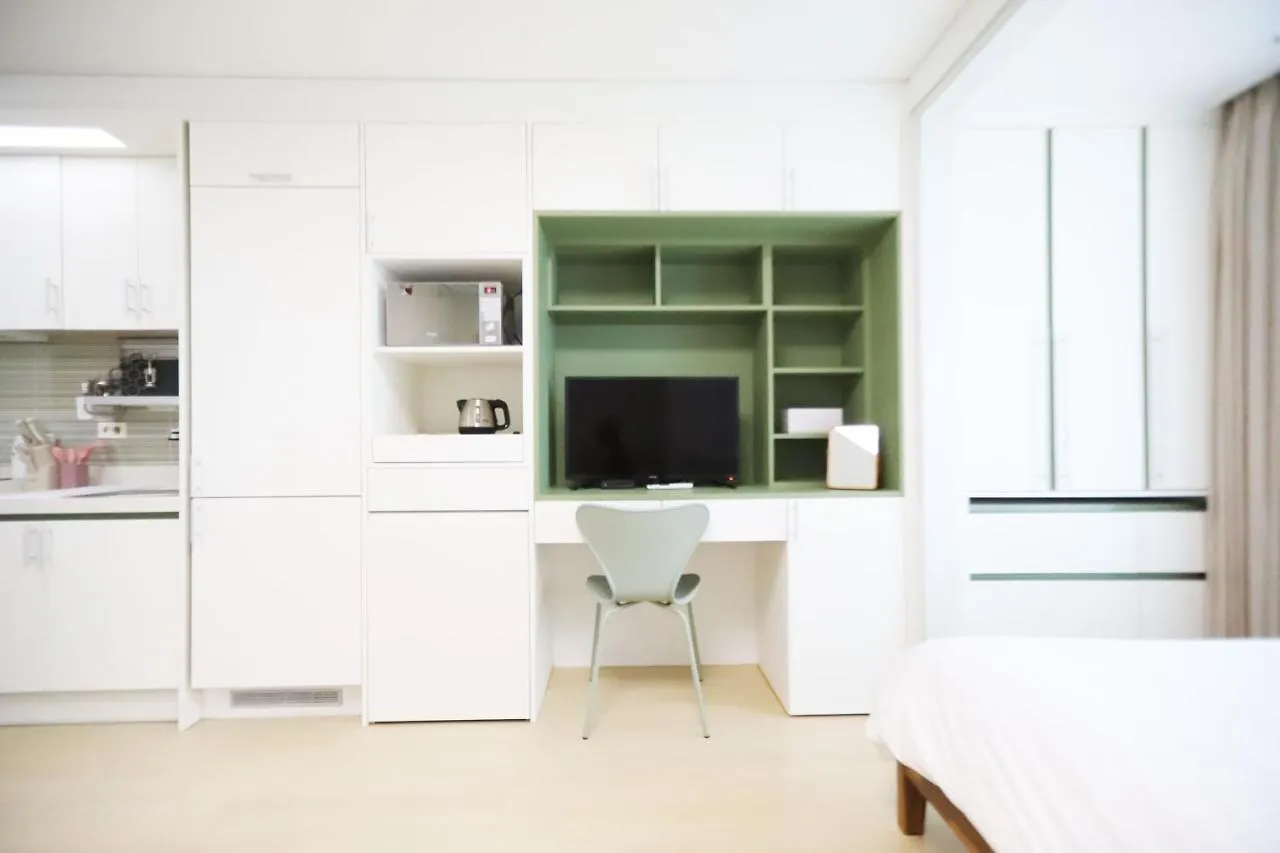 Apartment The Share Myeongdong Seoul 0*,