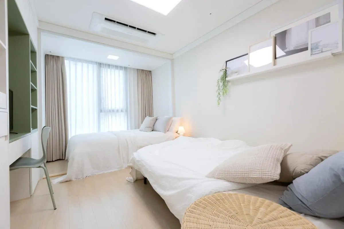 Apartment The Share Myeongdong Seoul