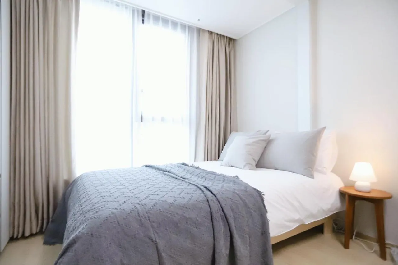 Apartment The Share Myeongdong Seoul