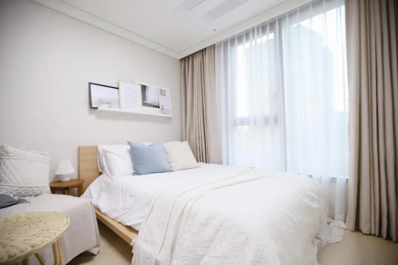 Apartment The Share Myeongdong Seoul South Korea