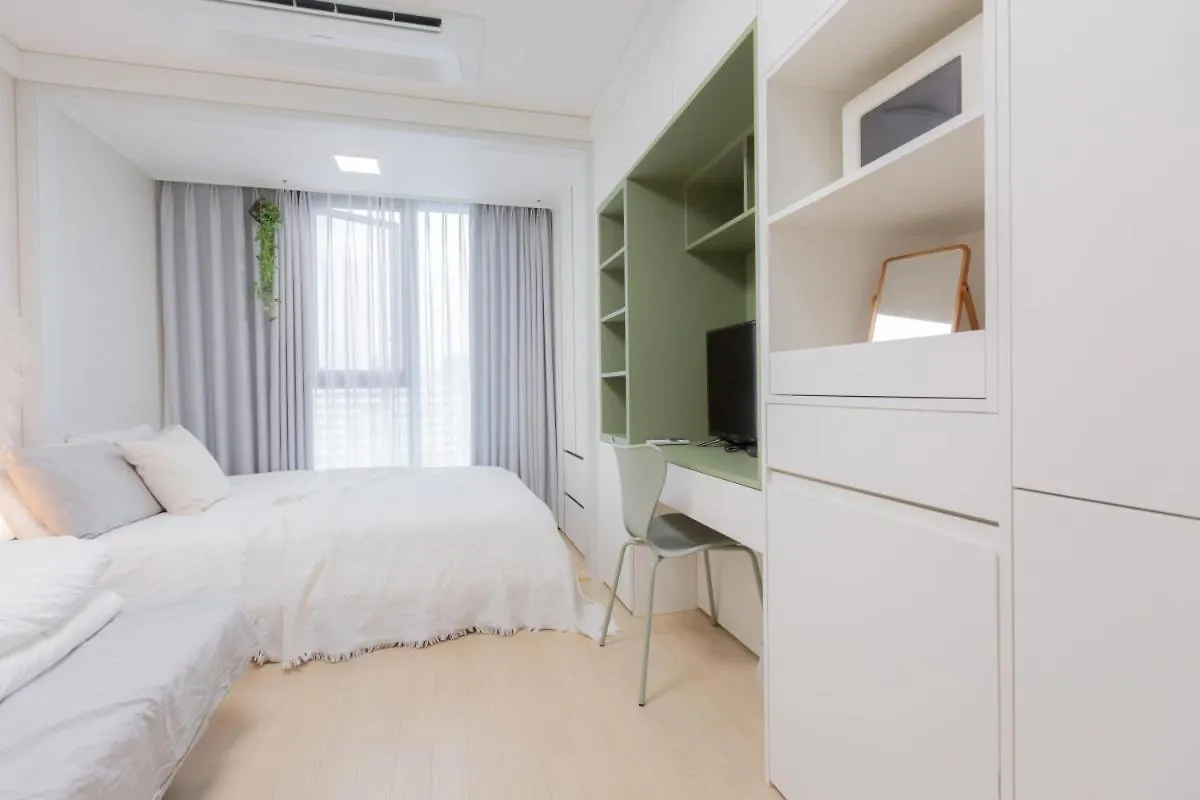 Apartment The Share Myeongdong Seoul South Korea