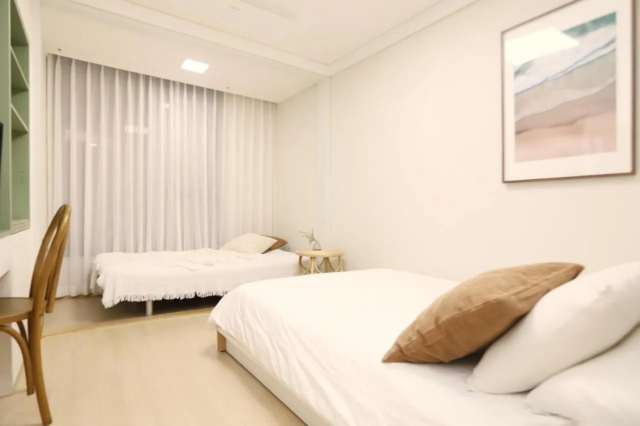 Apartment The Share Myeongdong Seoul